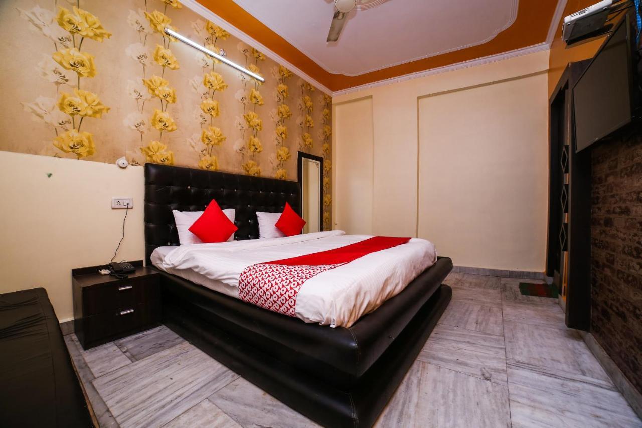 Hotel Shiv Mahima Inn By Wb Inn Allāhābād Junction Buitenkant foto
