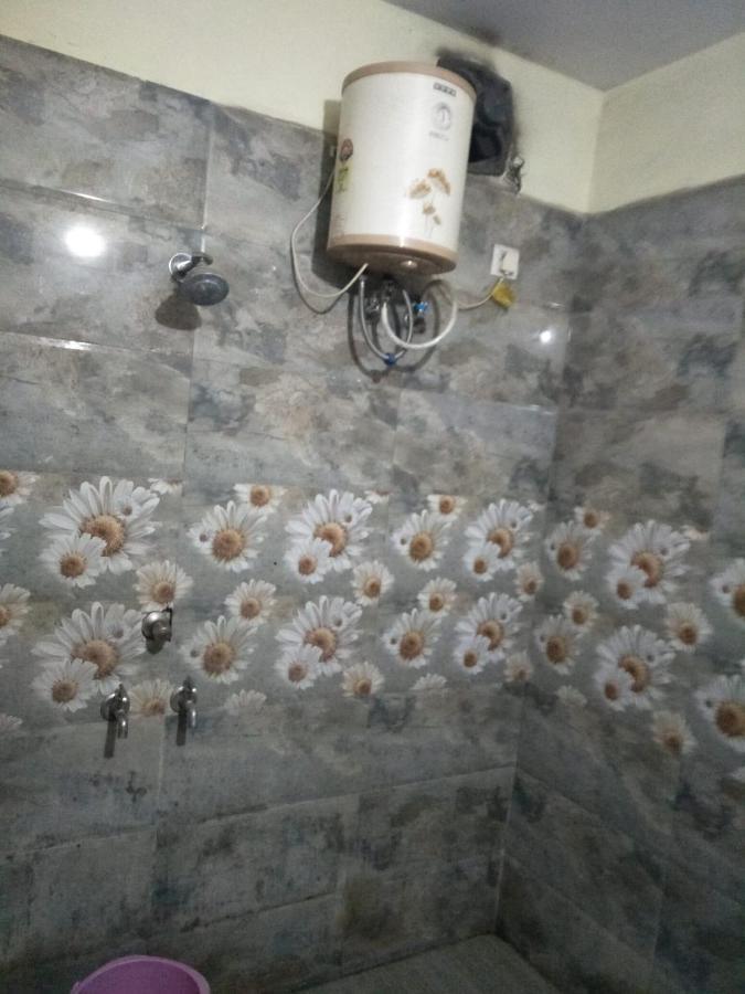 Hotel Shiv Mahima Inn By Wb Inn Allāhābād Junction Buitenkant foto