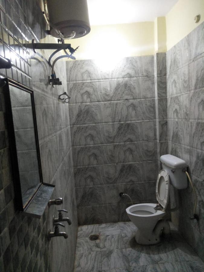 Hotel Shiv Mahima Inn By Wb Inn Allāhābād Junction Buitenkant foto