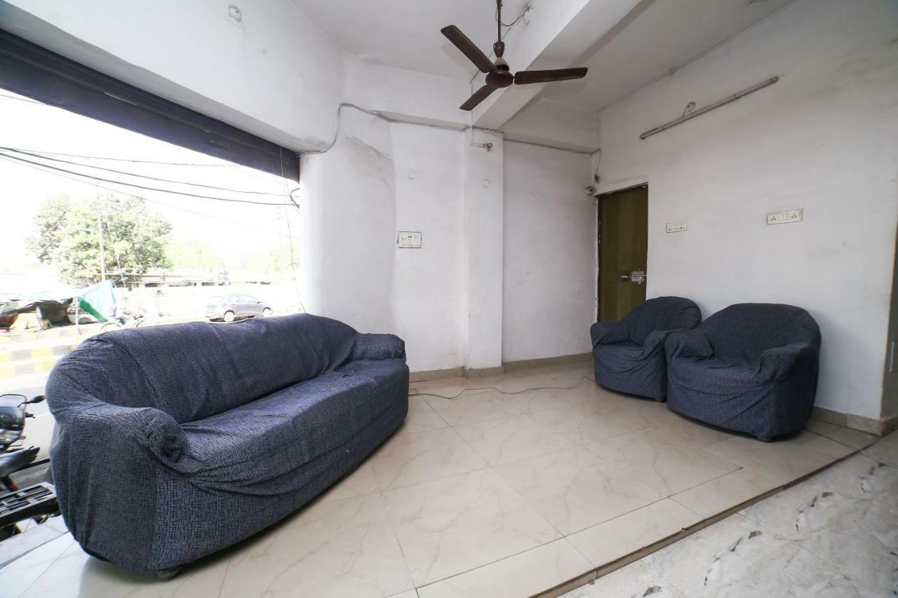 Hotel Shiv Mahima Inn By Wb Inn Allāhābād Junction Buitenkant foto