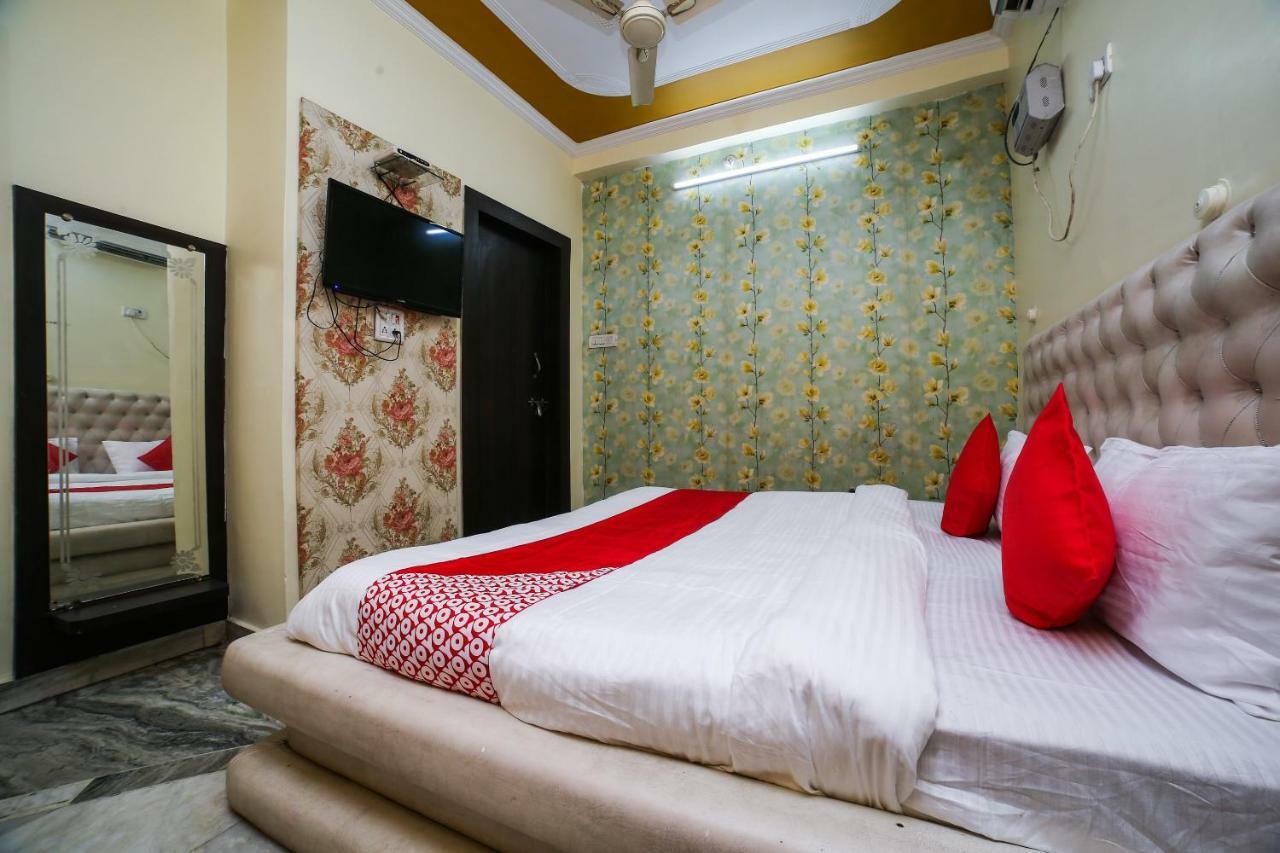 Hotel Shiv Mahima Inn By Wb Inn Allāhābād Junction Buitenkant foto